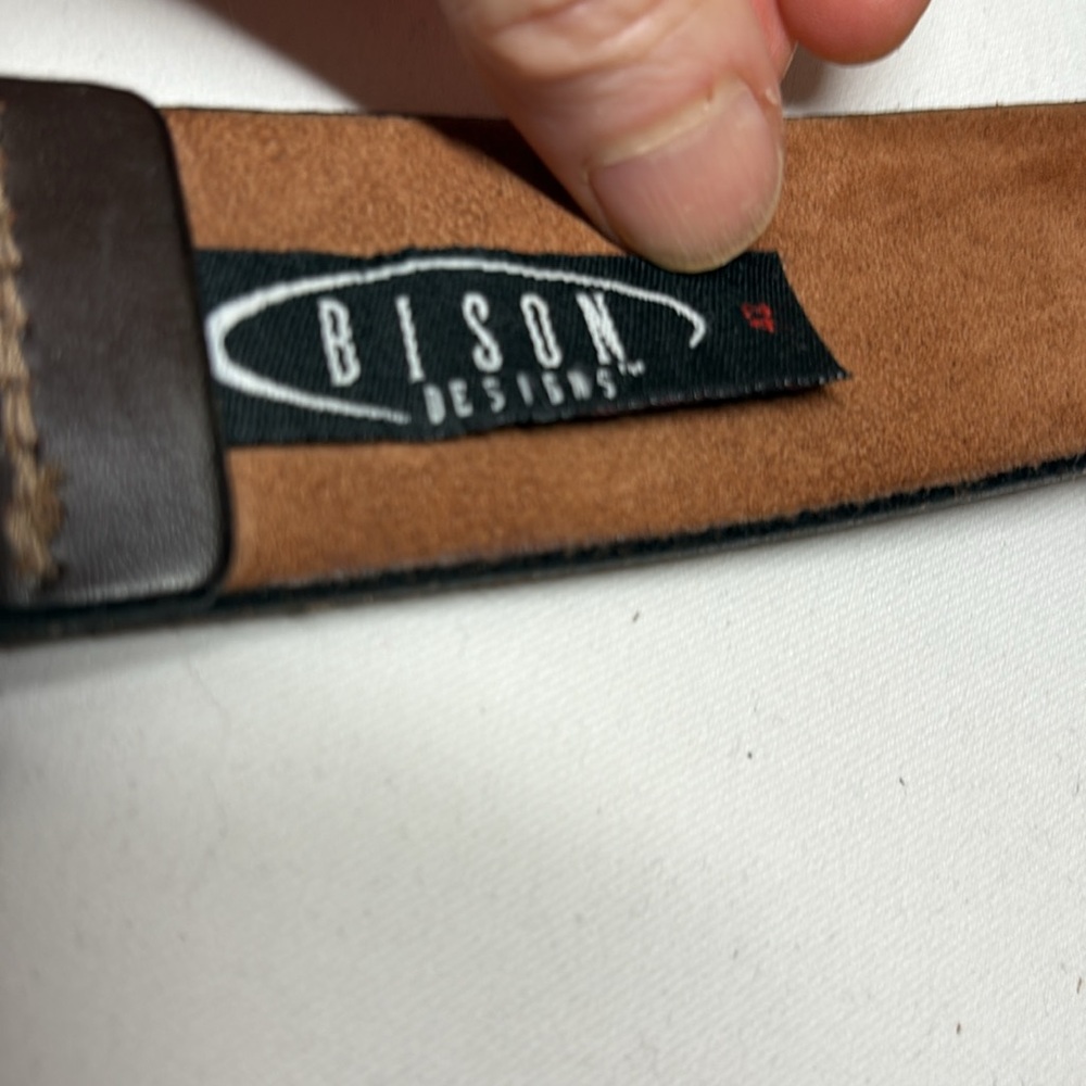 Bison Designs NWOT Chocolate Leather Belt 41-45”ish - Picture 3 of 8